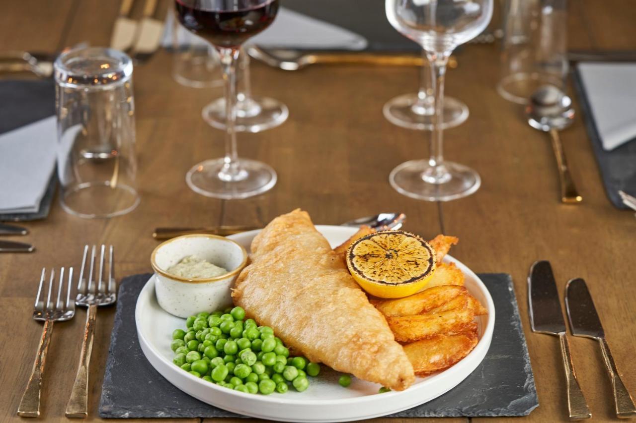 Modbury The White Hart Hotel מראה חיצוני תמונה