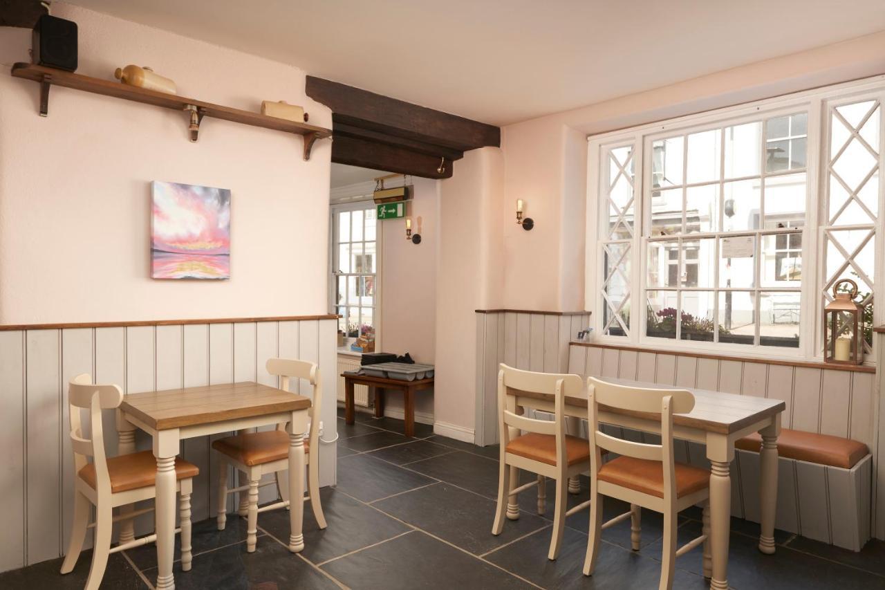 Modbury The White Hart Hotel מראה חיצוני תמונה