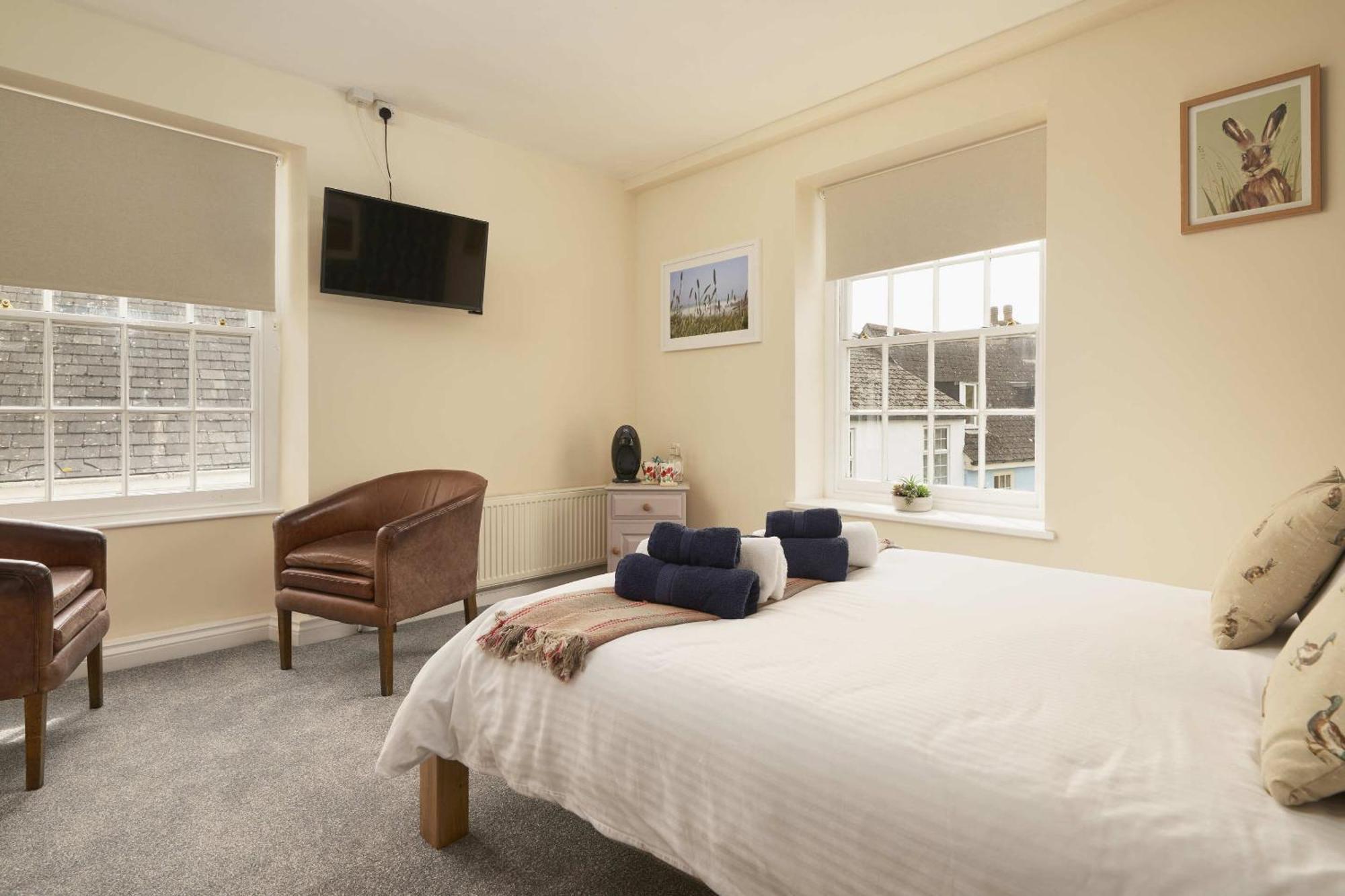 Modbury The White Hart Hotel מראה חיצוני תמונה